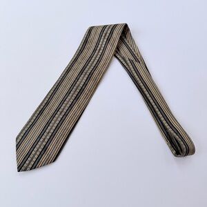 Men’s Fanti Designer Italian Silk Necktie​​